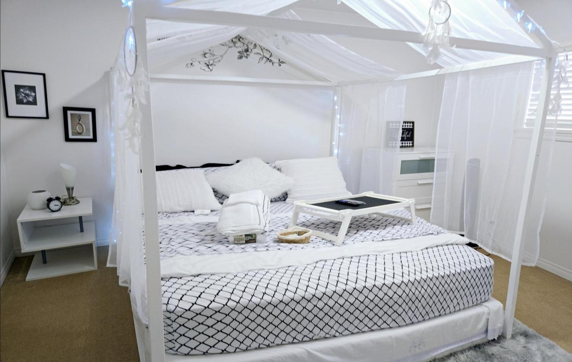 Lovely Cozy Room! With Attached Private Bath In The Heart Of Vancouver! Private Parking & Self Check-In! Εξωτερικό φωτογραφία